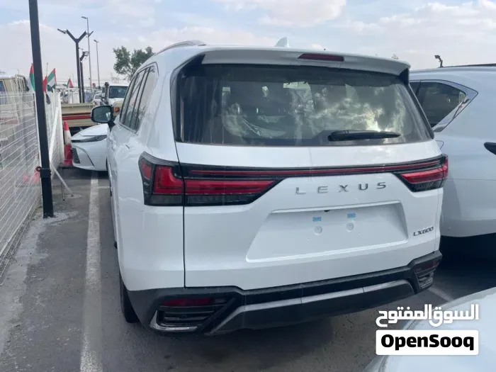 Lexus Lx 600 2026 photo 2