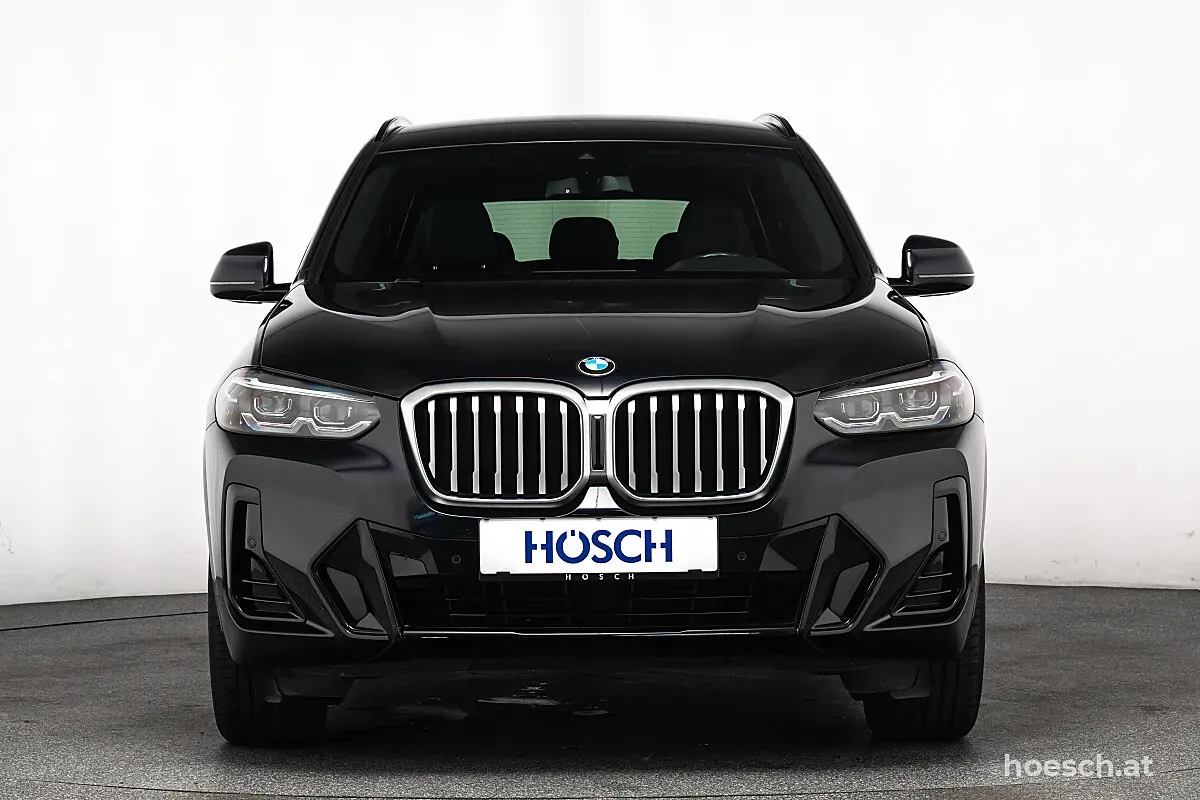 BMW X3 2024 photo 2