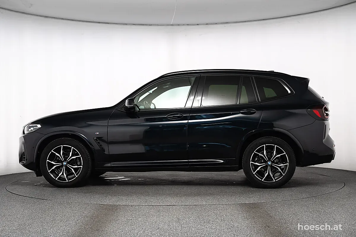 BMW X3 2024 photo 3