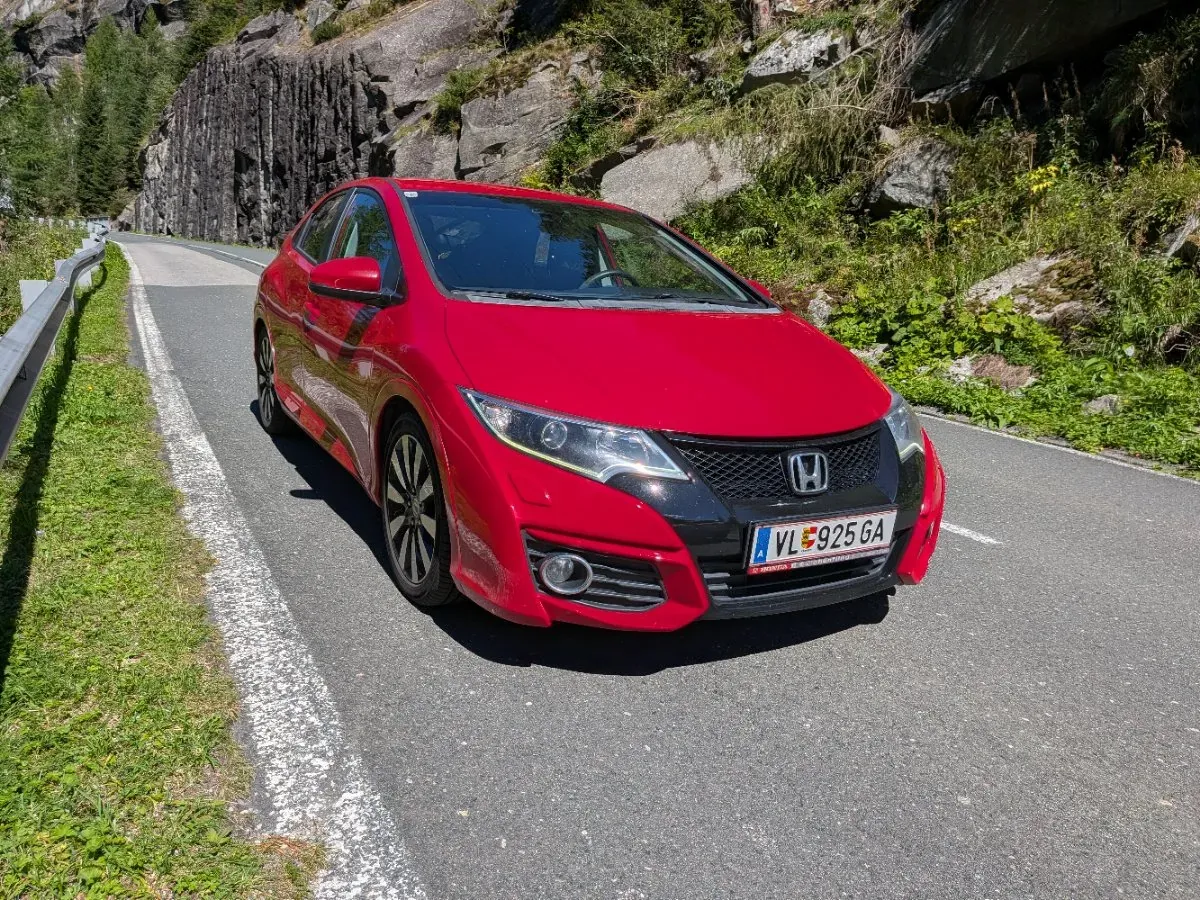 Honda Civic 2017 photo 2