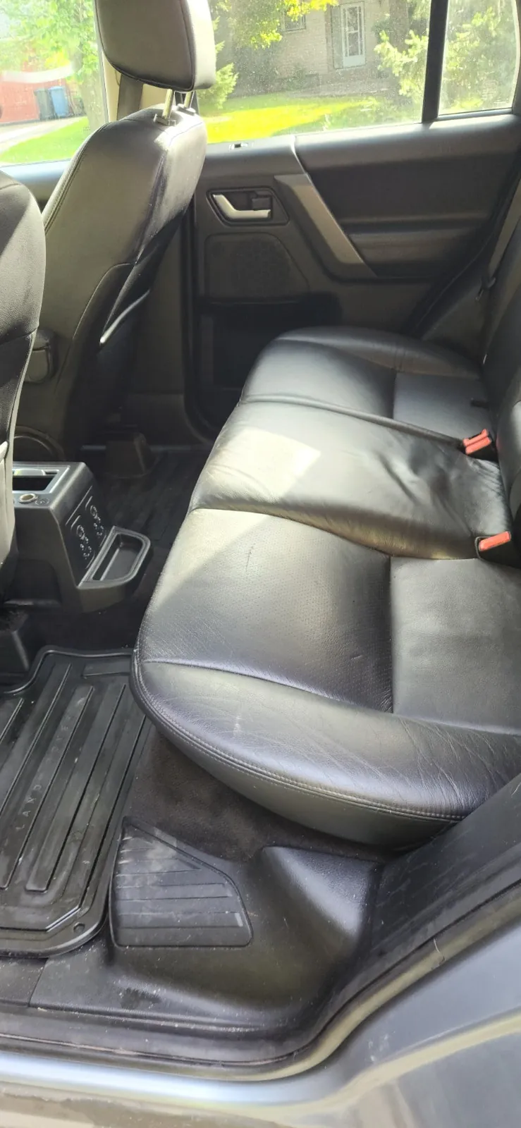 Land Rover Lr2 2008 photo 2