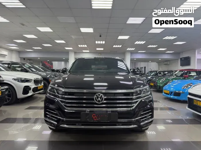 Volkswagen Touareg 2019 photo 2