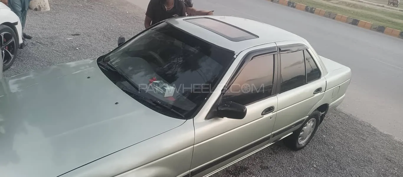 Nissan Sunny