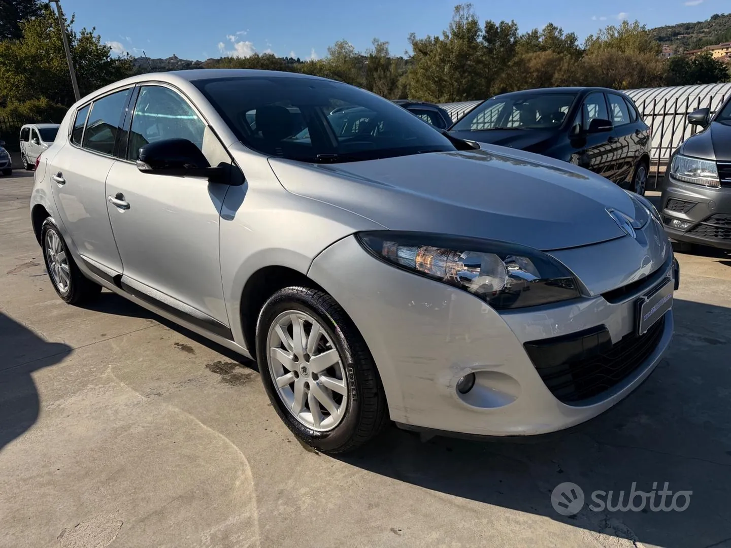 Renault Megane 2011 photo 3