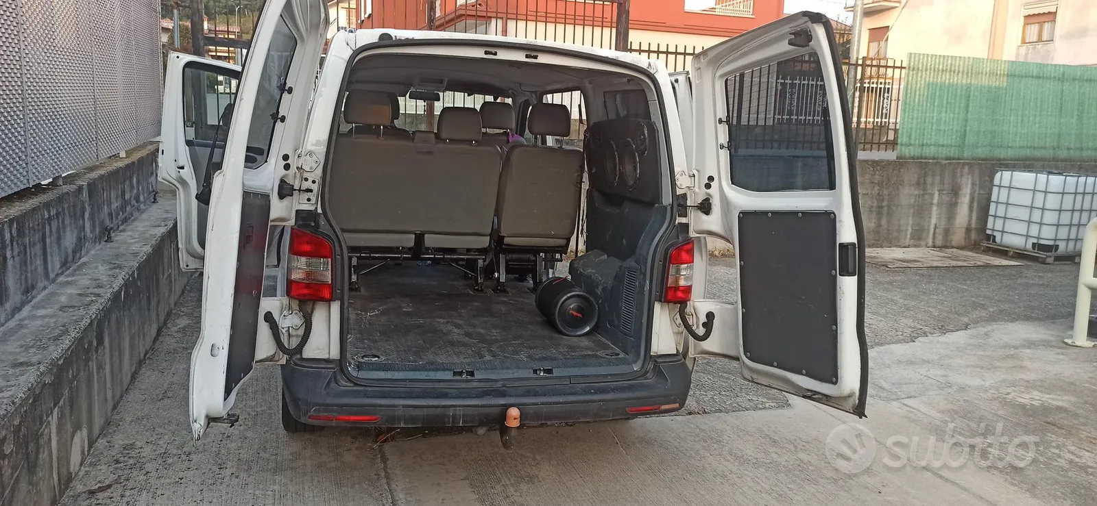 Volkswagen Transporter 2025 photo 5
