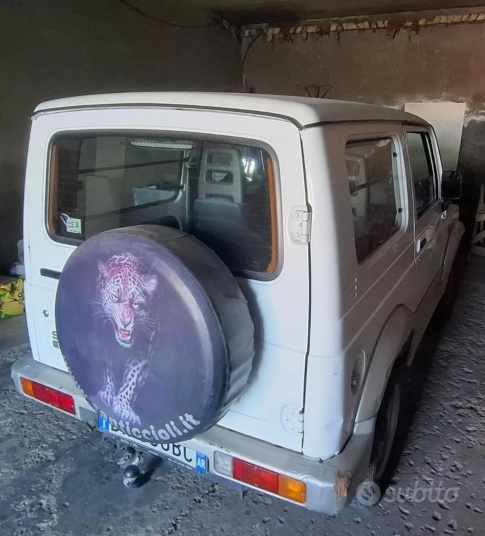 Suzuki Samurai 2002 photo 5