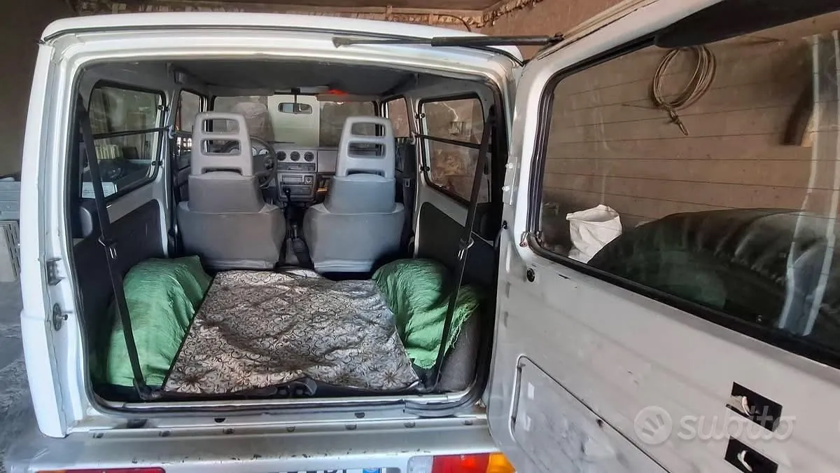 Suzuki Samurai 2002 photo 4