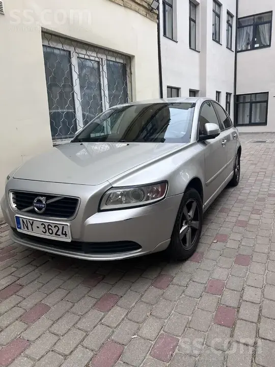 Volvo S40
