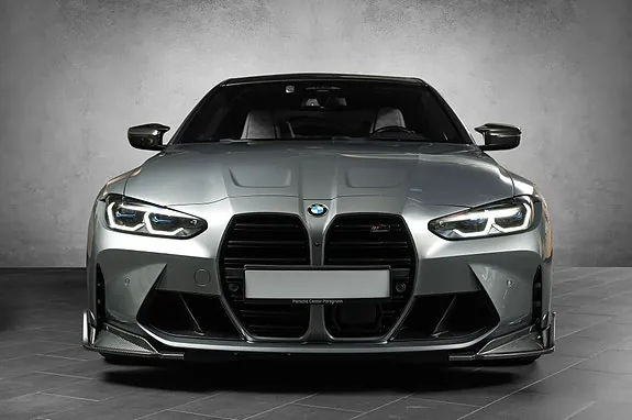 BMW M4 2022 photo 2