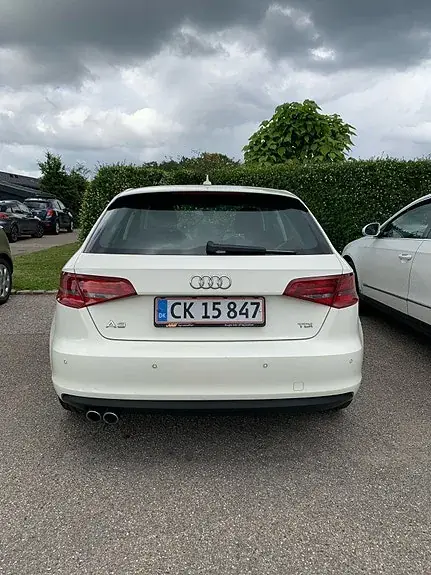 Audi A3 2015 photo 3