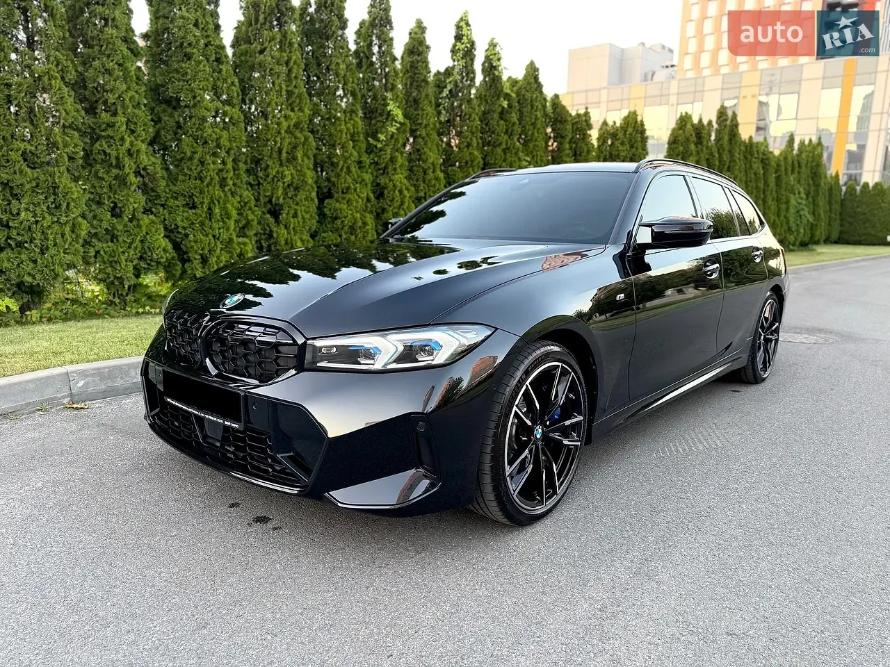 BMW 3 Series 2026 photo 2