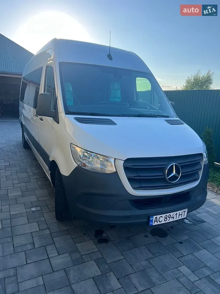 Mercedes-Benz Sprinter