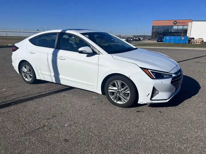 Hyundai Elantra 2020 photo 2
