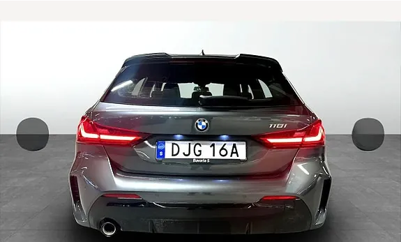 BMW 118I 2022 photo 2