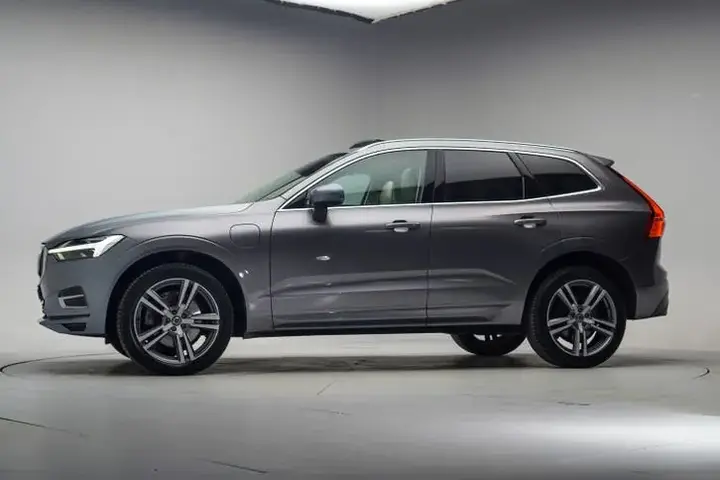 Volvo Xc60 2020 photo 2