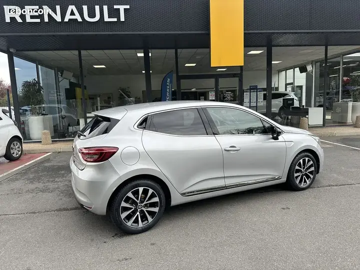 Renault Clio 2020 photo 2