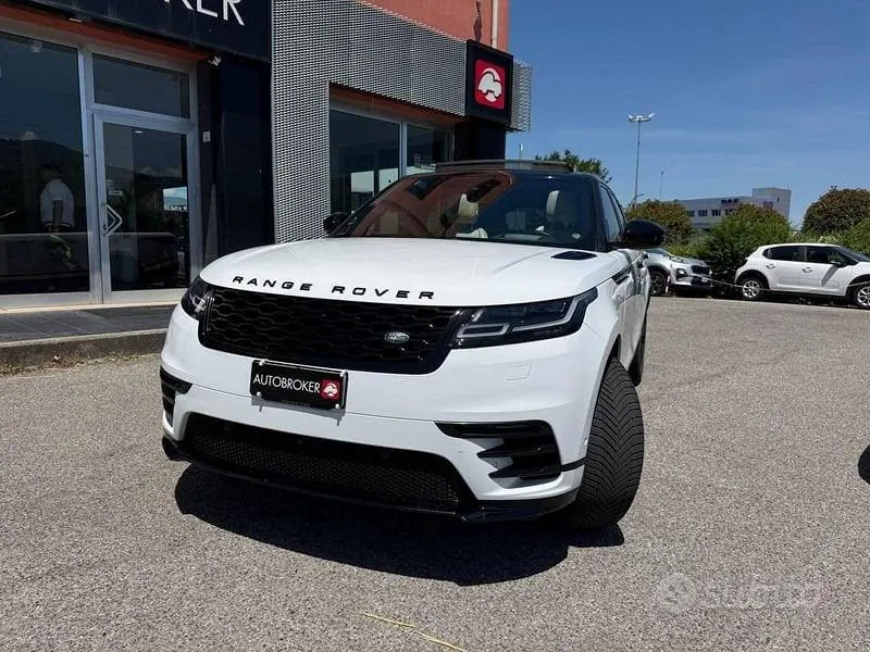 Land Rover Range Rover Velar 2017 photo 2