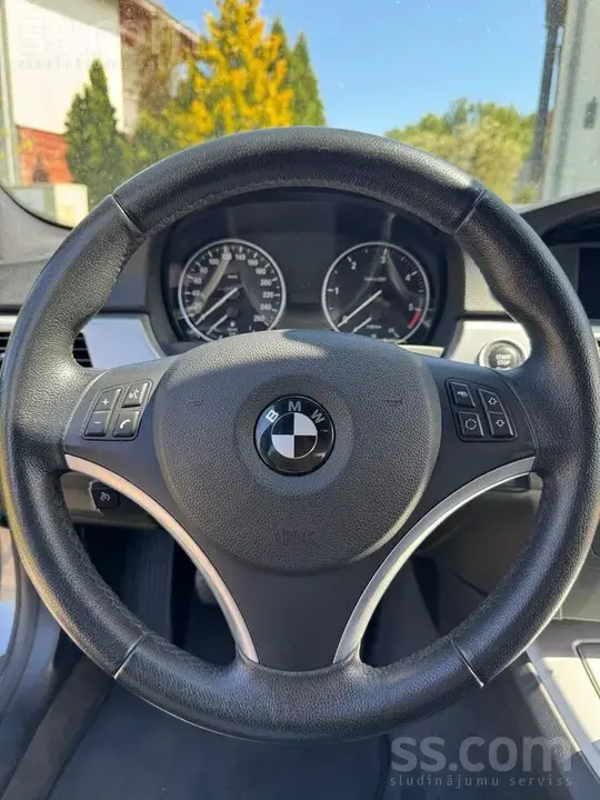 BMW 320D 2012 photo 5