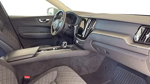 Volvo Xc60 2025 photo 5