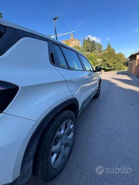 Jeep Avenger 2025 photo 3