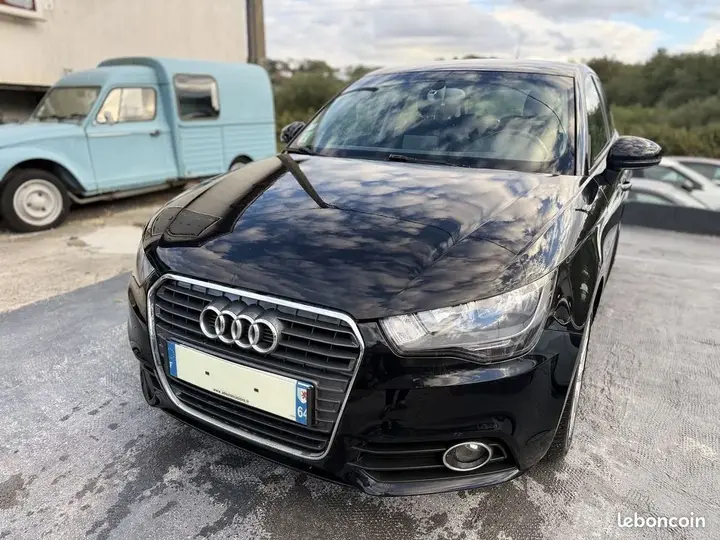 Audi A1 2013 photo 2