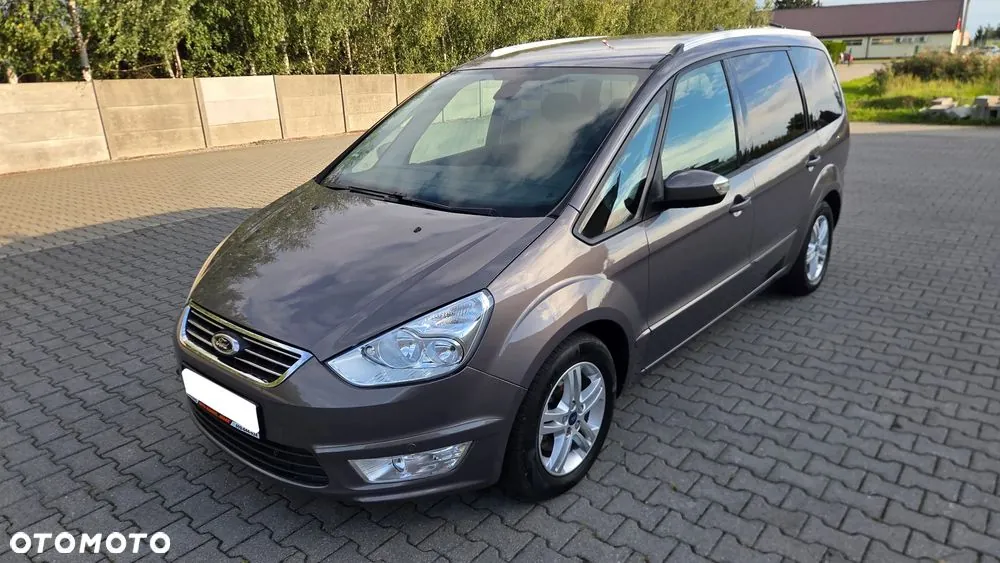 Ford Galaxy 2012 photo 2