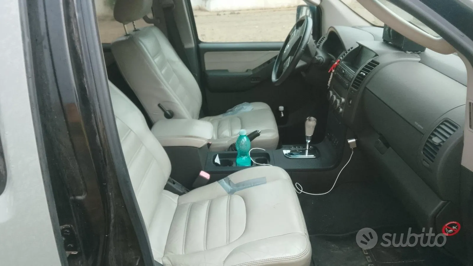 Nissan Pathfinder 2009 photo 2