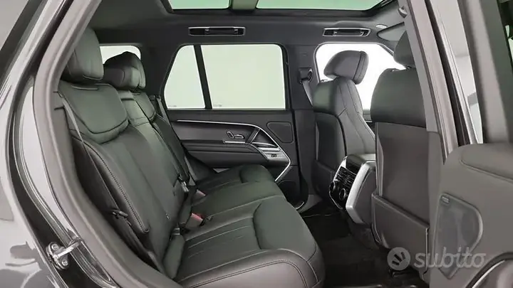 Land Rover Range Rover 2026 photo 5
