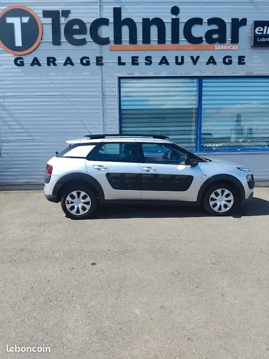 Citroen C4 Cactus 2015 photo 2