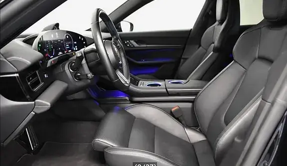 Porsche Taycan 4 2025 photo 4