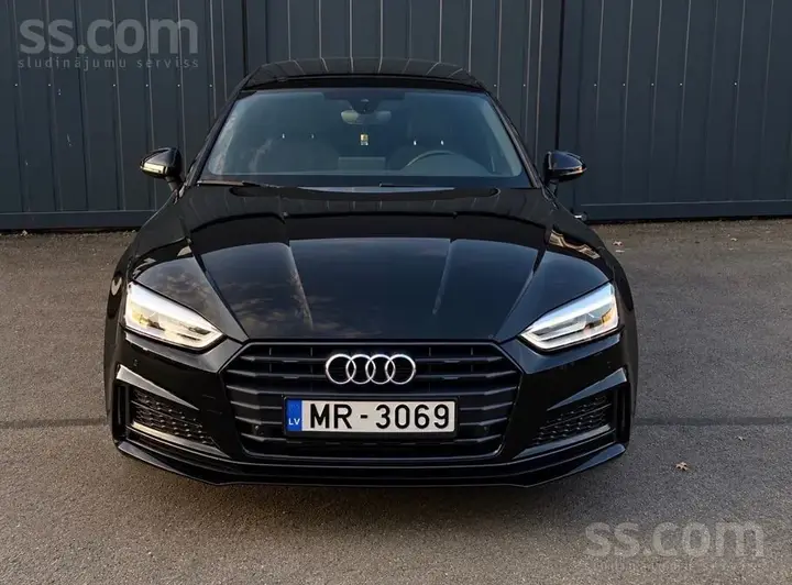 Audi A5 2017 photo 2