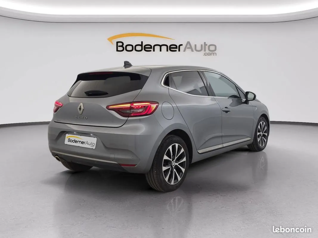 Renault Clio 2023 photo 5