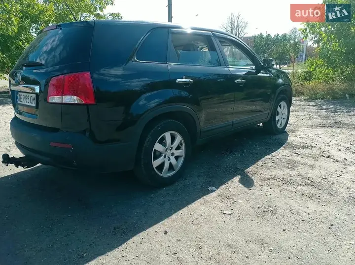 Kia Sorento 2010 photo 4