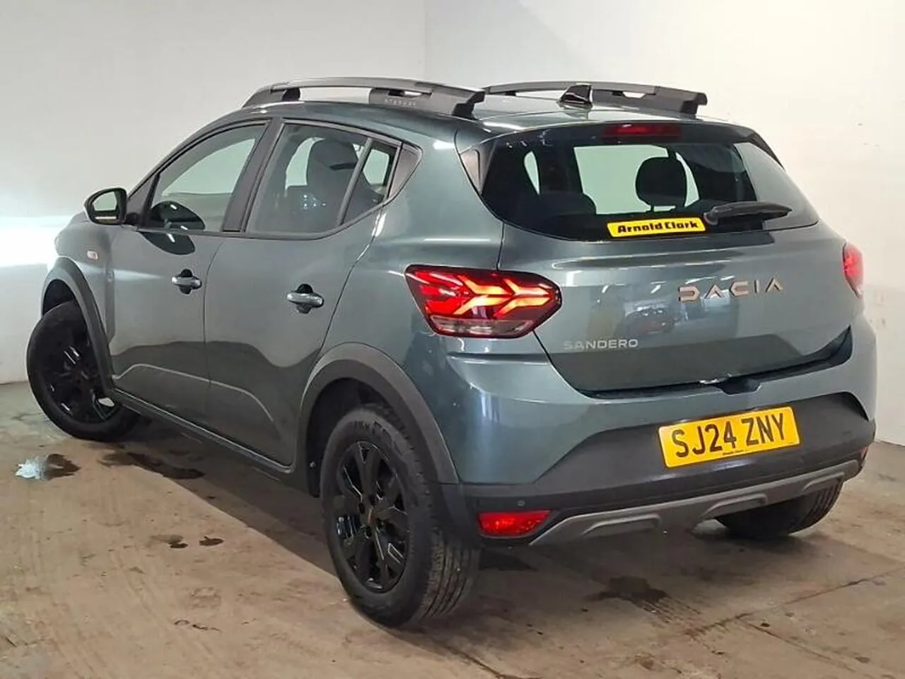 Dacia Sandero Stepway 2024 photo 2