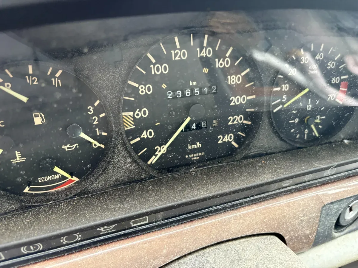 Mercedes-Benz S-Class 1987 photo 3
