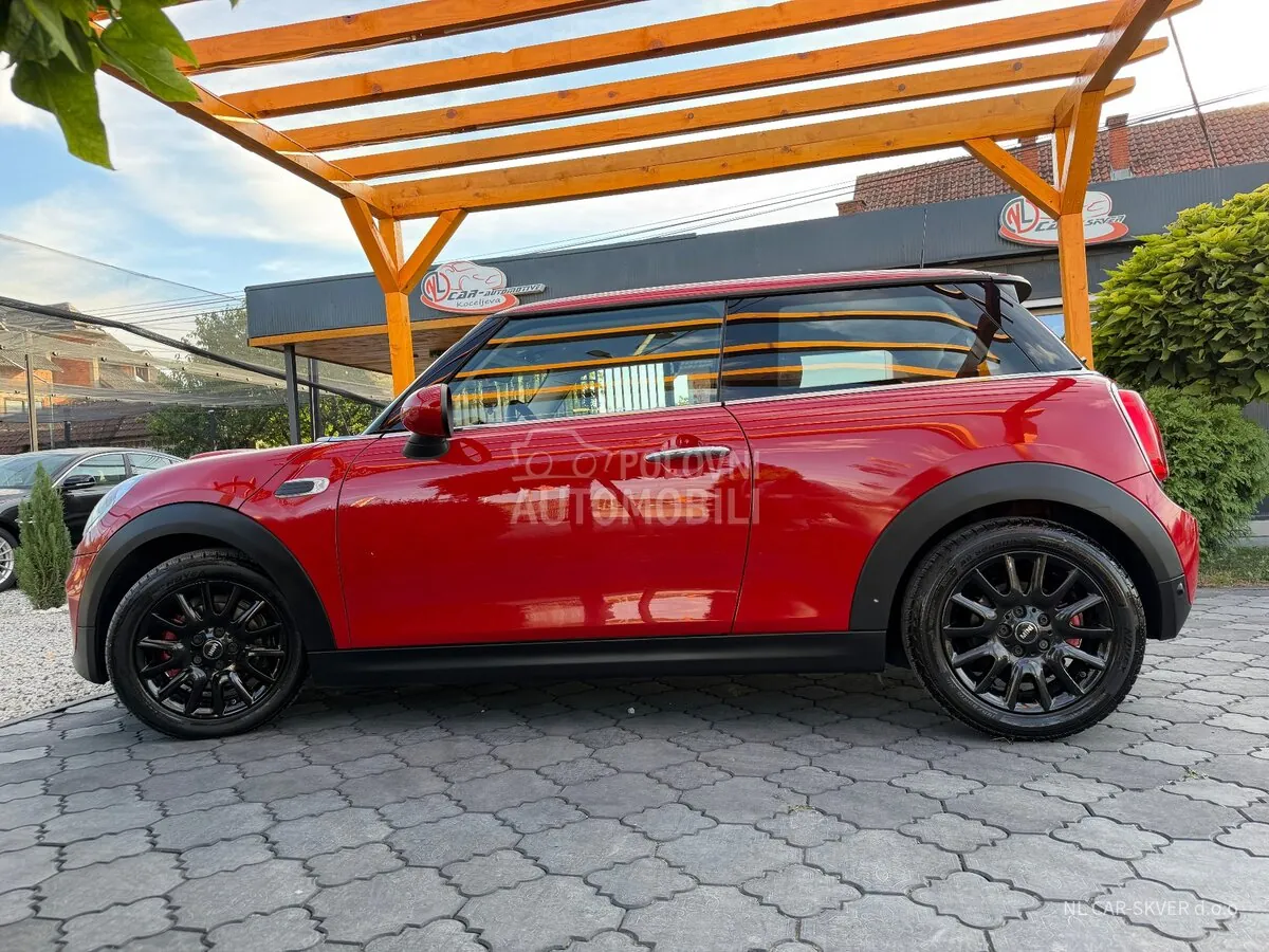 Mini One 2017 photo 5