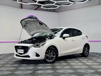 Mazda Demio 2018 photo 4