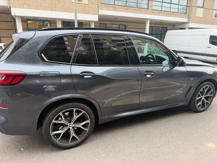 BMW X5 2022 photo 5