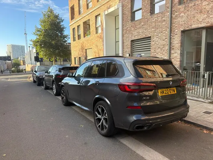 BMW X5 2022 photo 3