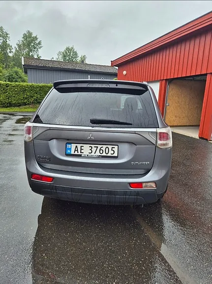 Mitsubishi Outlander 2013 photo 4