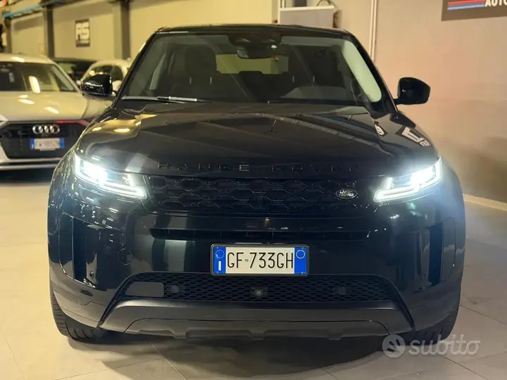 Land Rover Evoque 2021 photo 3