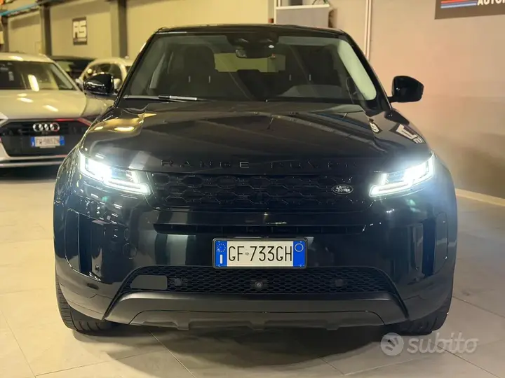 Land Rover Evoque 2021 photo 2