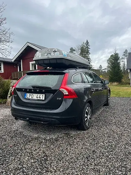 Volvo V60 2013 photo 2