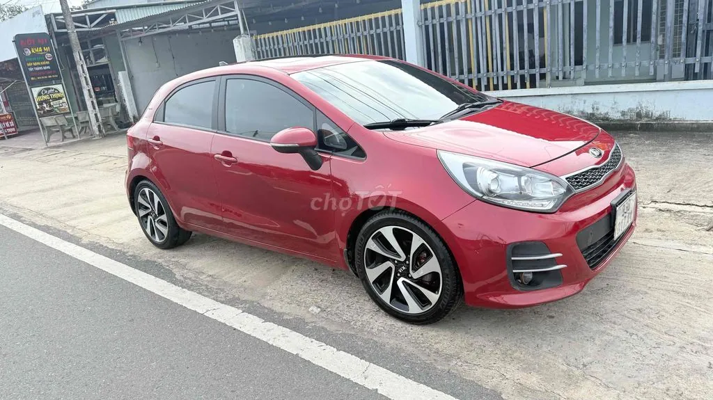 Kia Rio 2015 photo 2