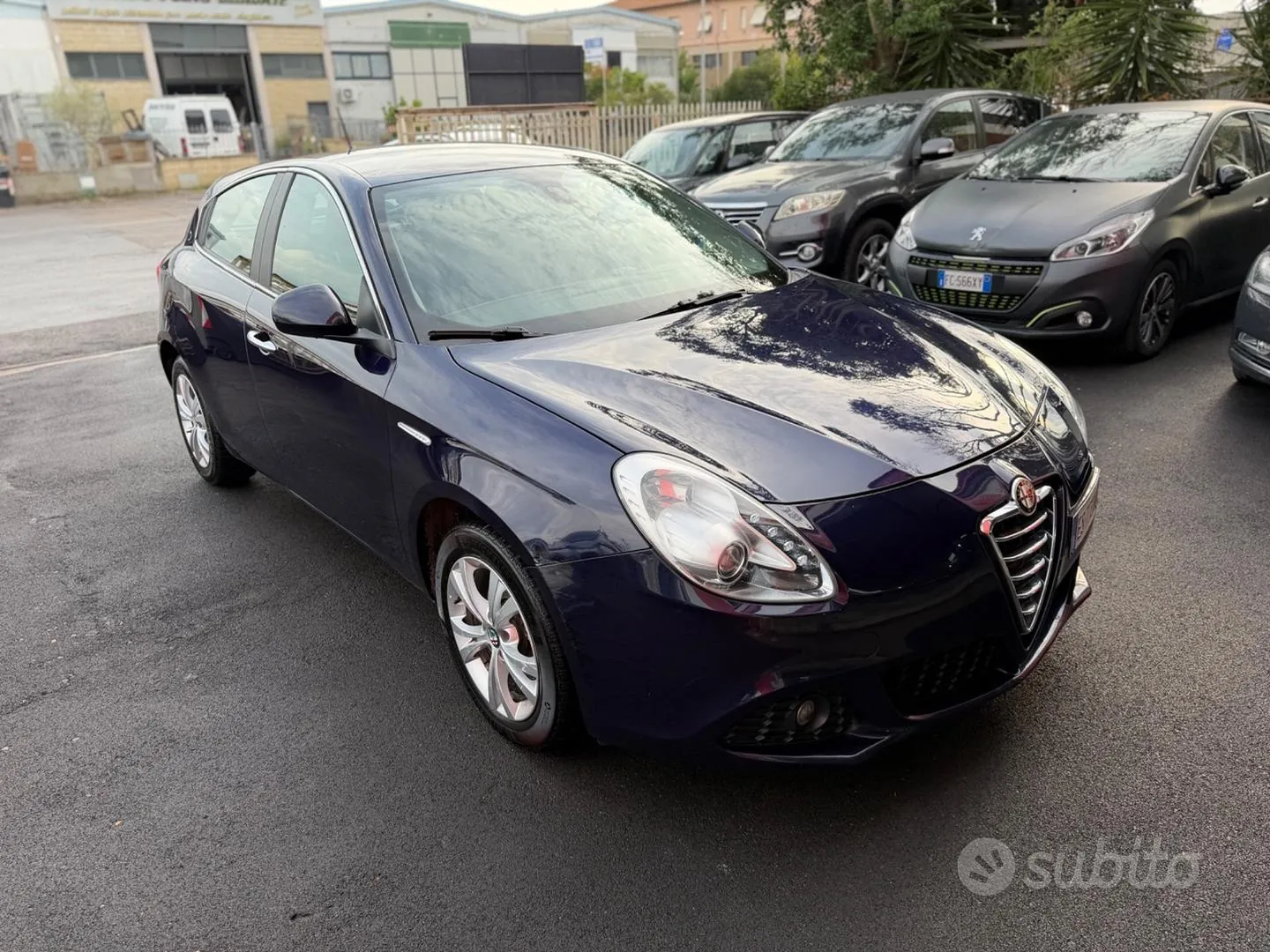 Alfa Romeo Giulietta 2013 photo 2