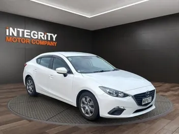 Mazda Axela 2015 photo 2
