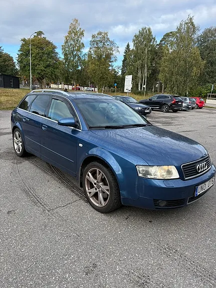 Audi A4 2004 photo 5