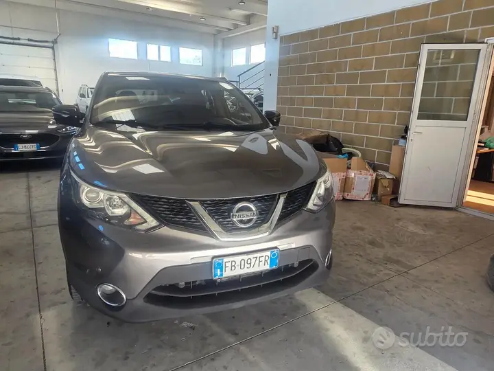 Nissan Qashqai 2015 photo 2