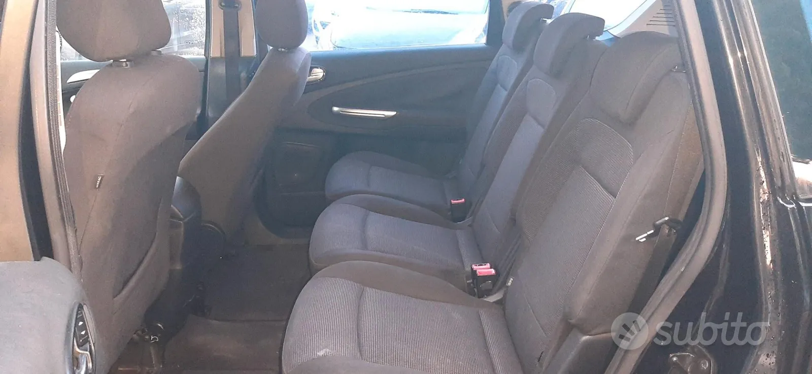 Ford S-Max 2008 photo 2