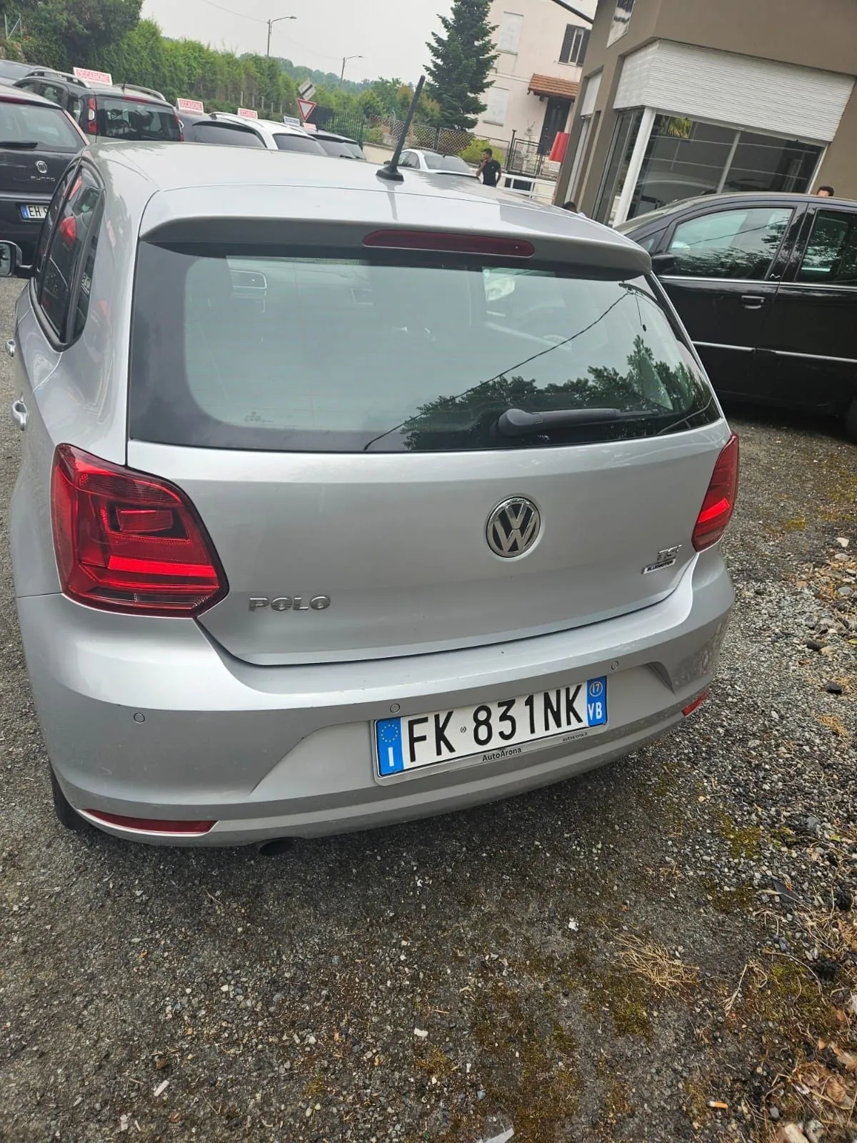 Volkswagen Polo 2017 photo 2